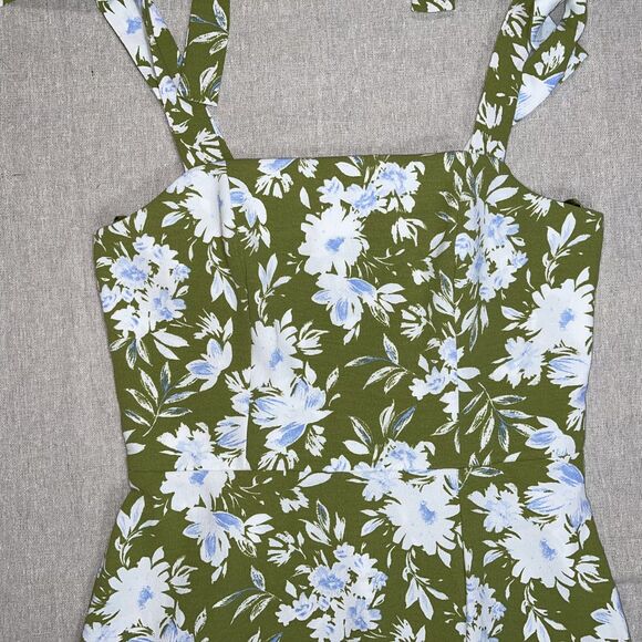 Monteau Los Angeles Chartreuse Green and White Floral Midi Dress - Medium - Picture 3 of 11